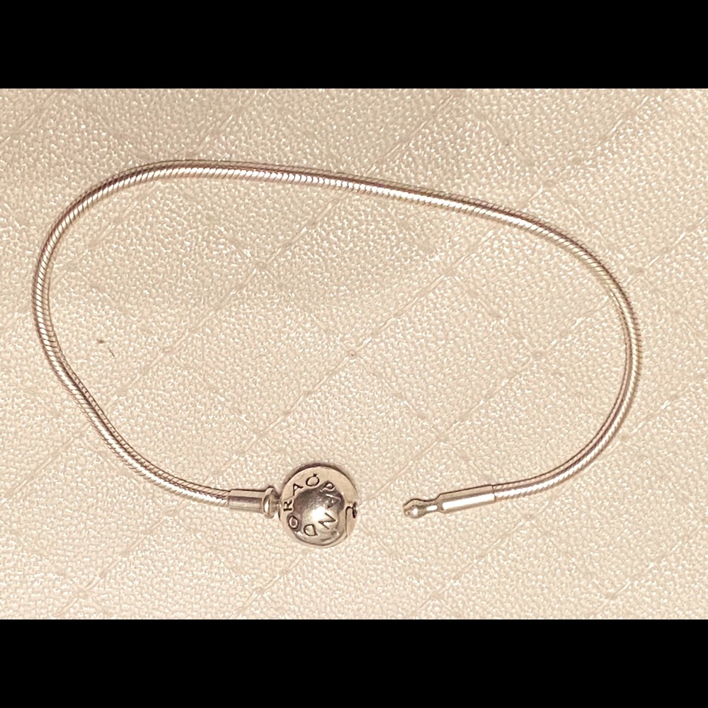 Pandora Essence bracelet